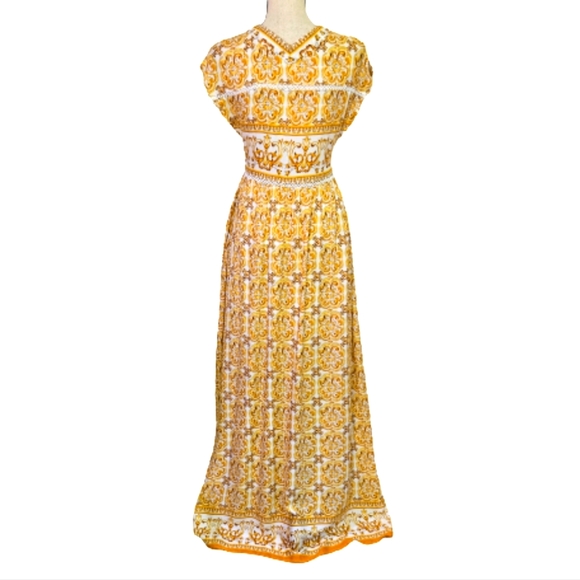 Loveriche Yellow Multi-Color Baroque V-Neckline Front Slit Maxi Dress,Small - Picture 10 of 15